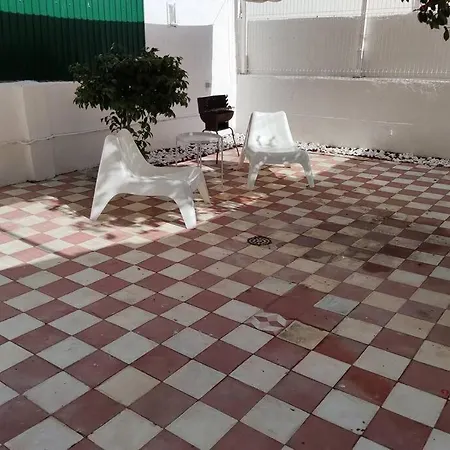 Memoria 49 Terrace Apartment Lisbon